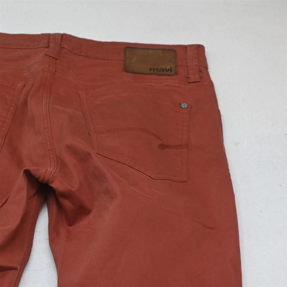 Mavi Jeans 33x32 Red Brushed Stretch Twill Zach Straight Mens Jeans